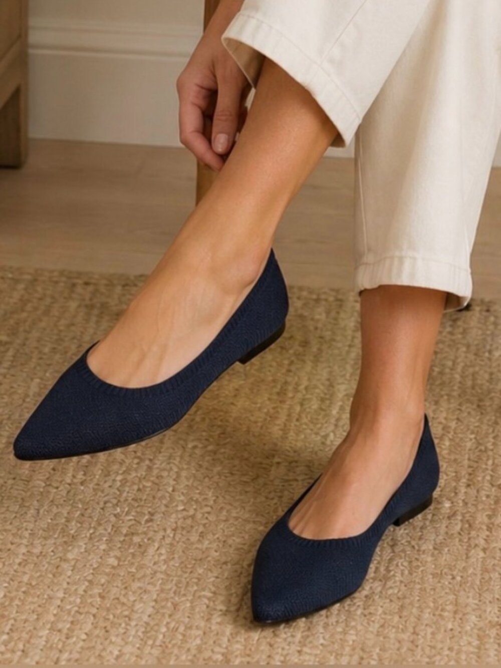 Vivaia Aria Pointed Toe Ballet Flats Size 9.5 Navy Blue Classic Minimalist Chic